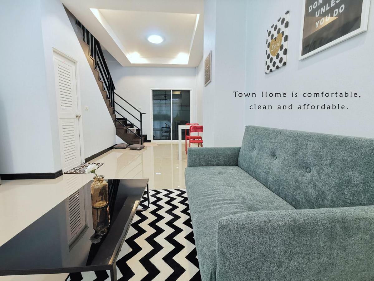 The Chill Town Home Maha Sarakham Exterior photo